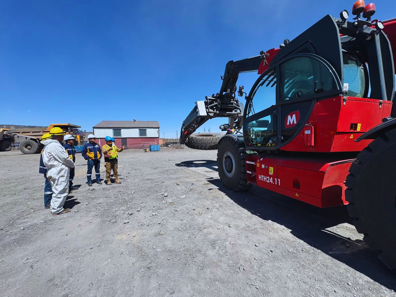 ERDENET COPPER MINING: MAGNI 5.25 TELEHANDLER